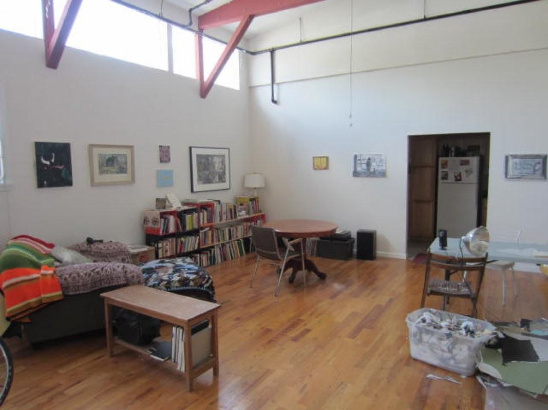 911 South St #2 - Photo 3 of 17