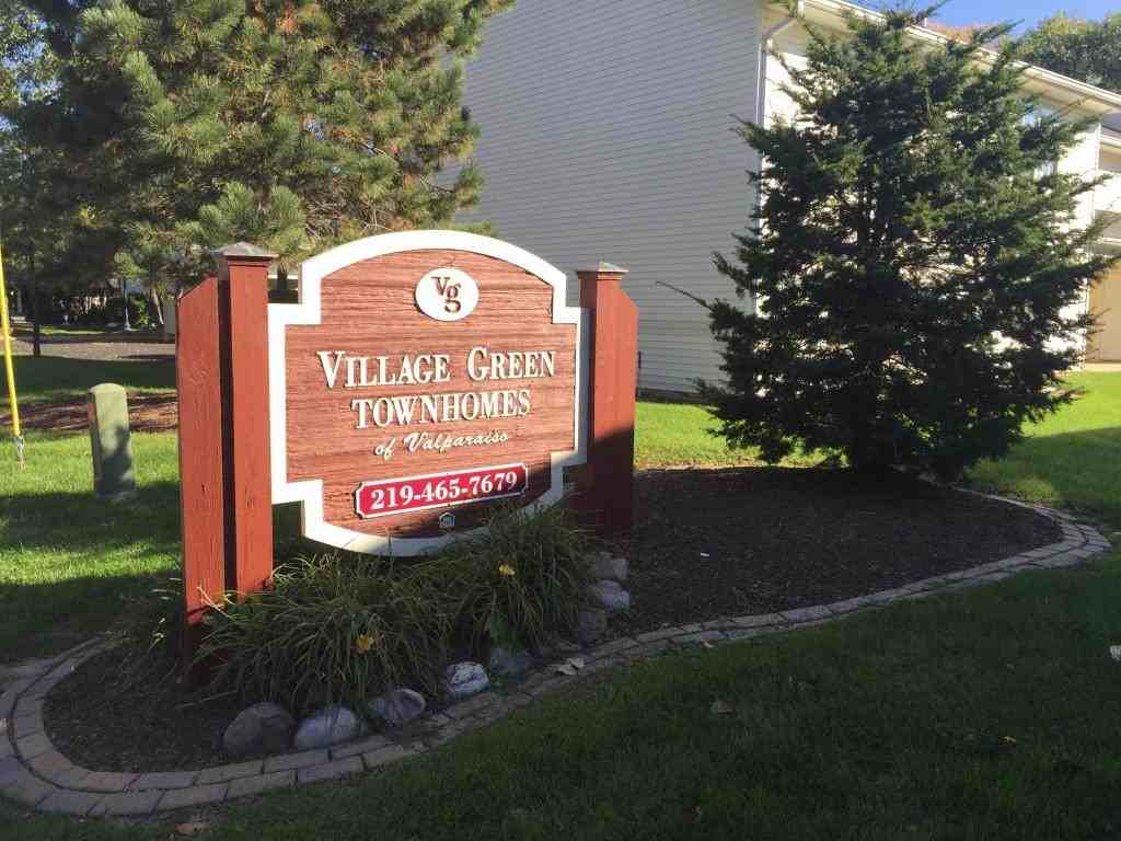 Village Green Townhomes - Photo 2 of 14