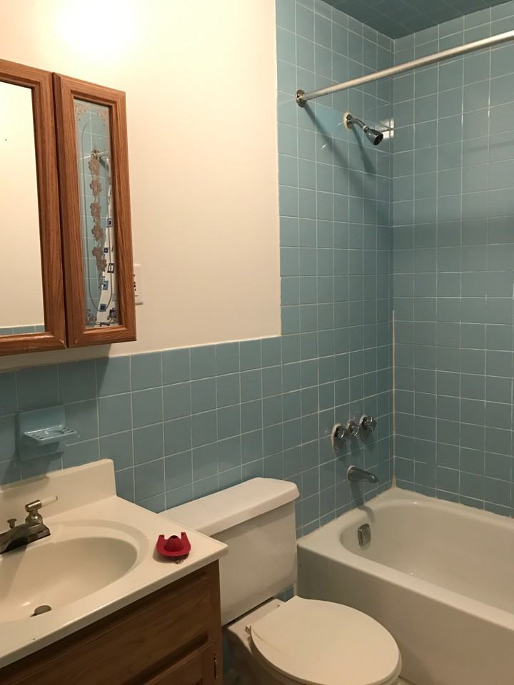 32-27 47th Street - Photo 2 of 8