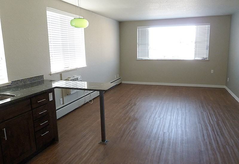 59 N Ogden St #10 - Photo 3 of 24