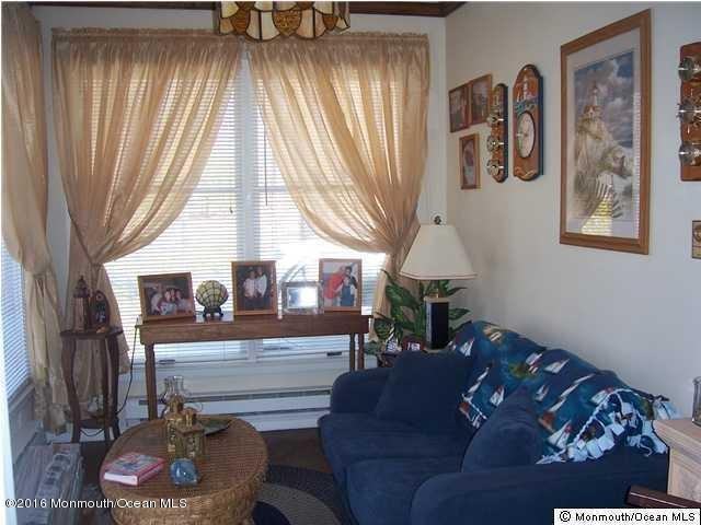 55 Dogwood Dr - Photo 2 of 7