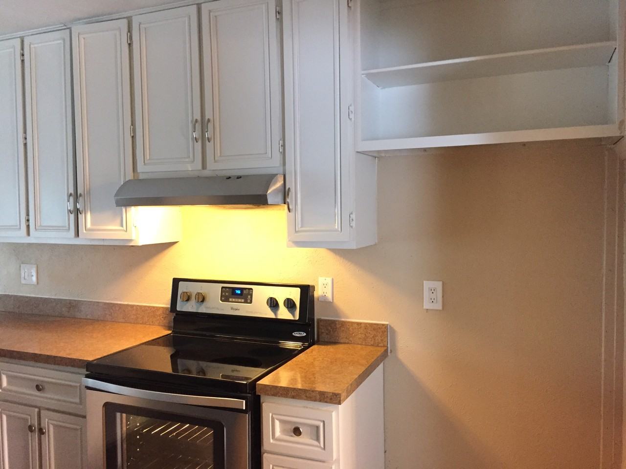 938 Hudson Dr - Photo 2 of 20