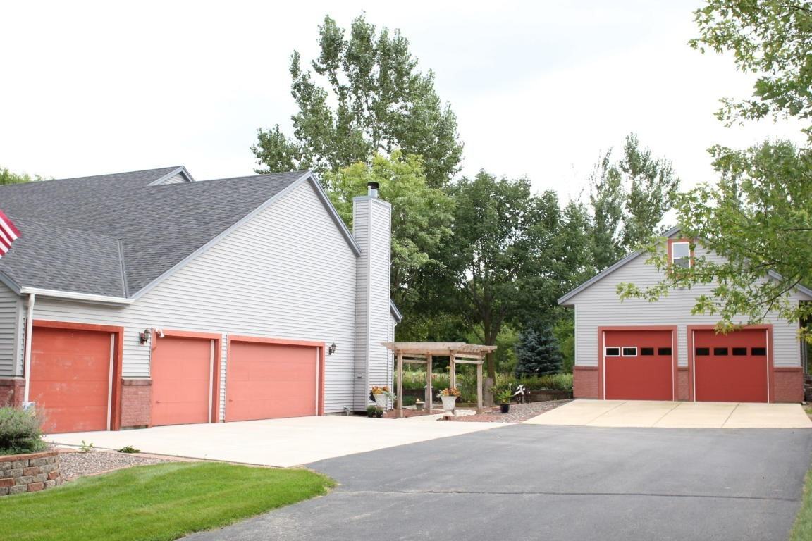 3295 Conestoga Trail - Photo 2 of 21