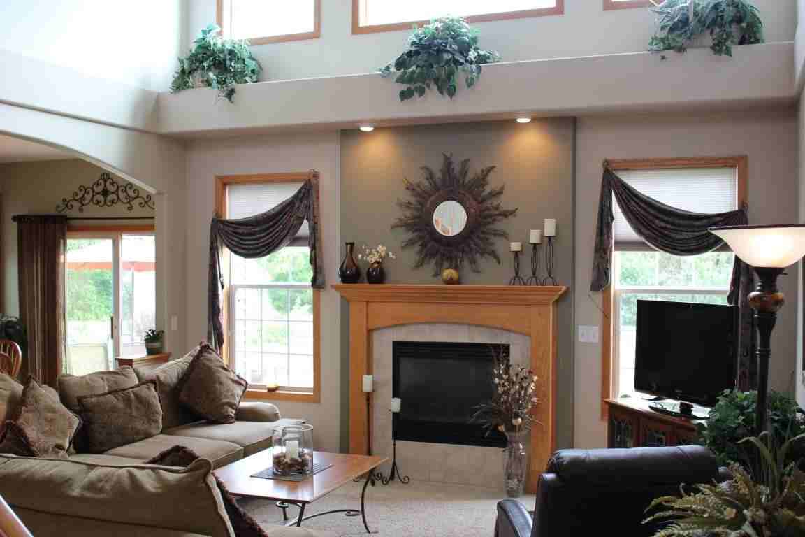 W203N16364 White Oak Cir - Photo 3 of 23