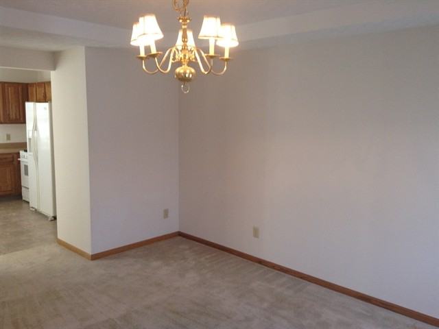 101 Zackary Dr - Photo 3 of 13