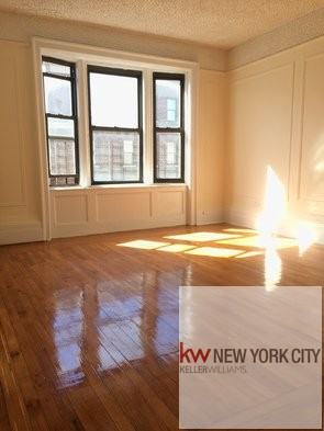 Broadway & W 177th St #53