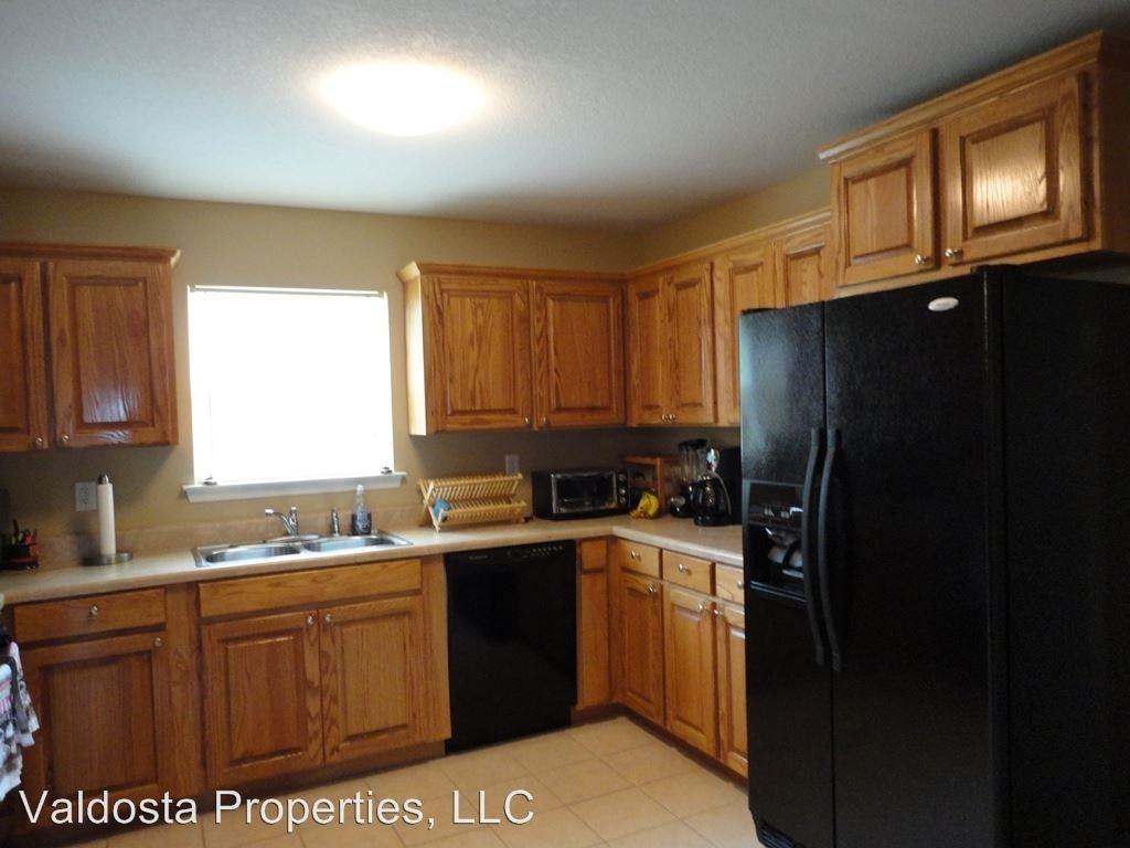 109 Carolina Street - Photo 2 of 15