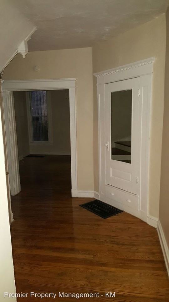 3022 Brighton St - Photo 3 of 18