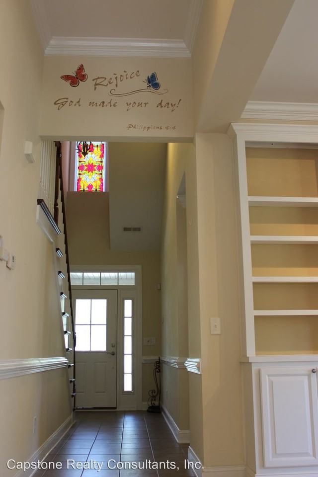 2629 Belwick Village Dr - Photo 2 of 21