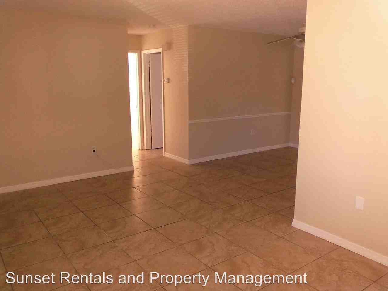 13022 Sirius Ln - Photo 3 of 18