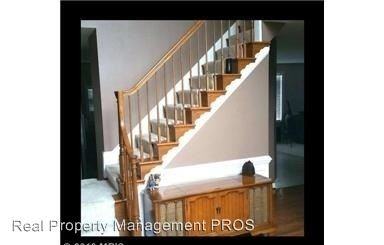 6 Cabinet Maker Ct - Photo 2 of 22