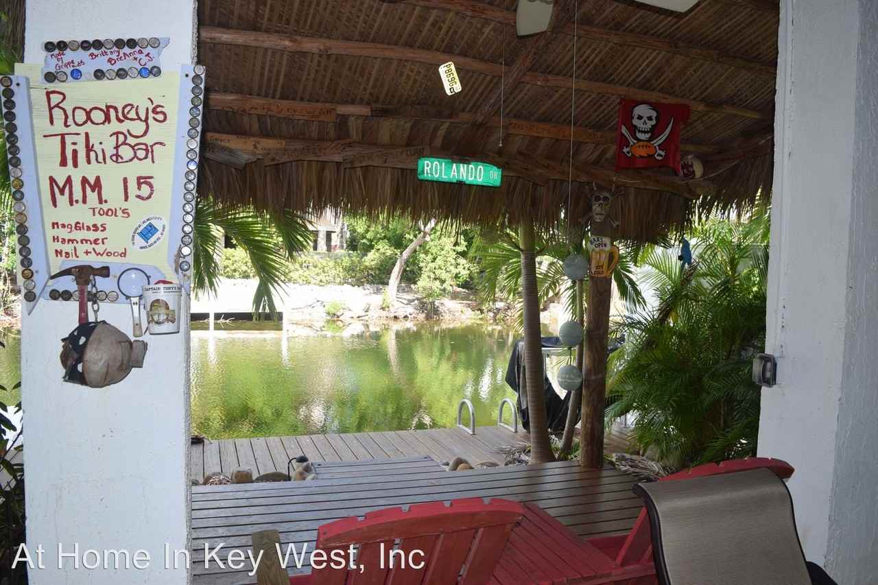 31 Palm Dr - Photo 3 of 15