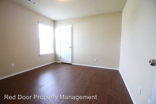 236 Honor Ct - Photo 2 of 14