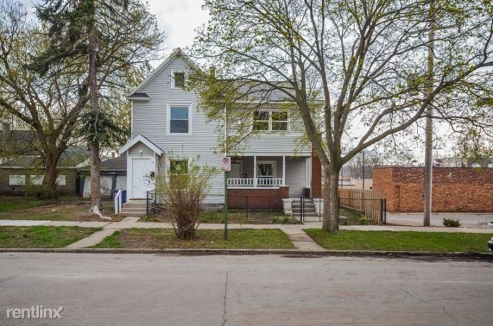 15 Deloney Ave SW - Photo 2 of 27