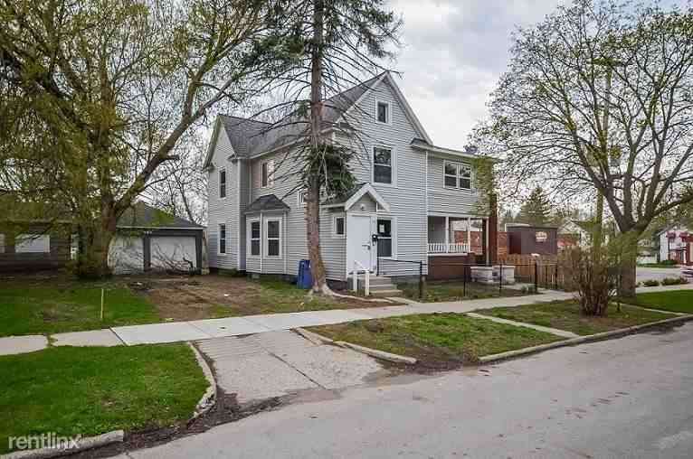 15 Deloney Ave SW - Photo 3 of 27