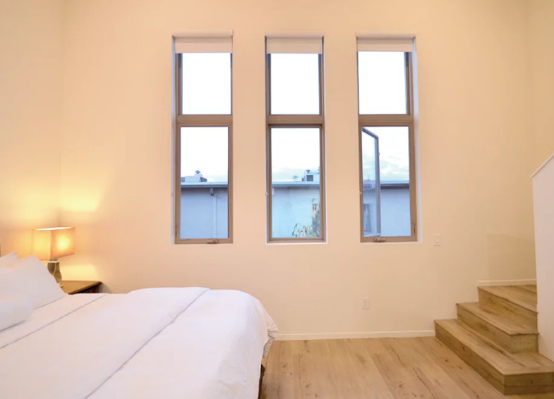 1543 Abbot Ave - Photo 2 of 19