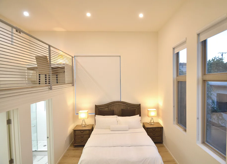 1543 Abbot Ave - Photo 3 of 19