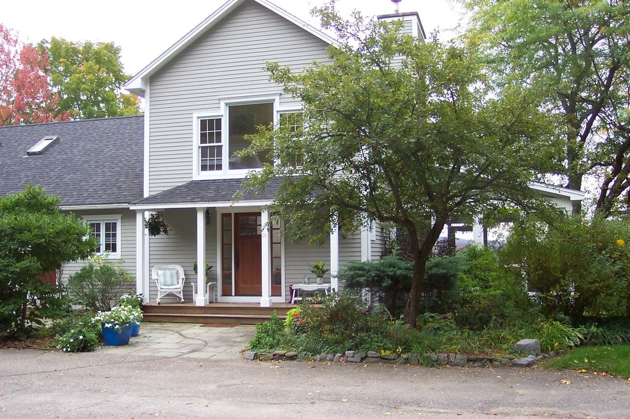 91 Sawmill Rd - Photo 2 of 27