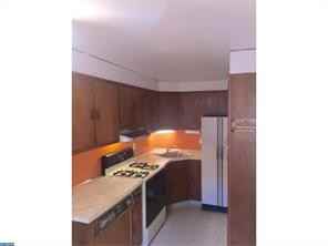 17 Stratford Rd - Photo 3 of 10