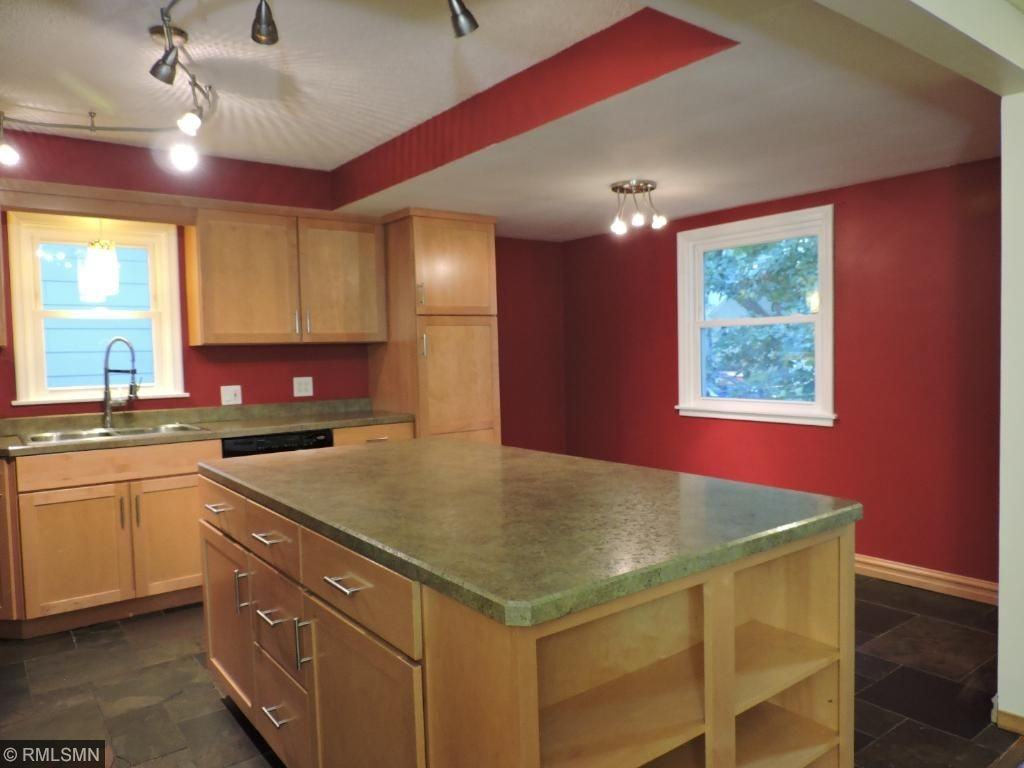 5352 43rd Ave S - Photo 3 of 18