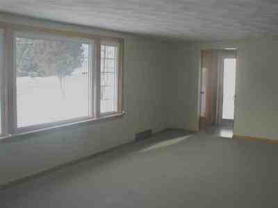 245 E 40th St - Photo 3 of 6