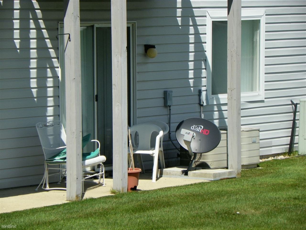 7360 Crystal Lake Dr - Photo 3 of 3