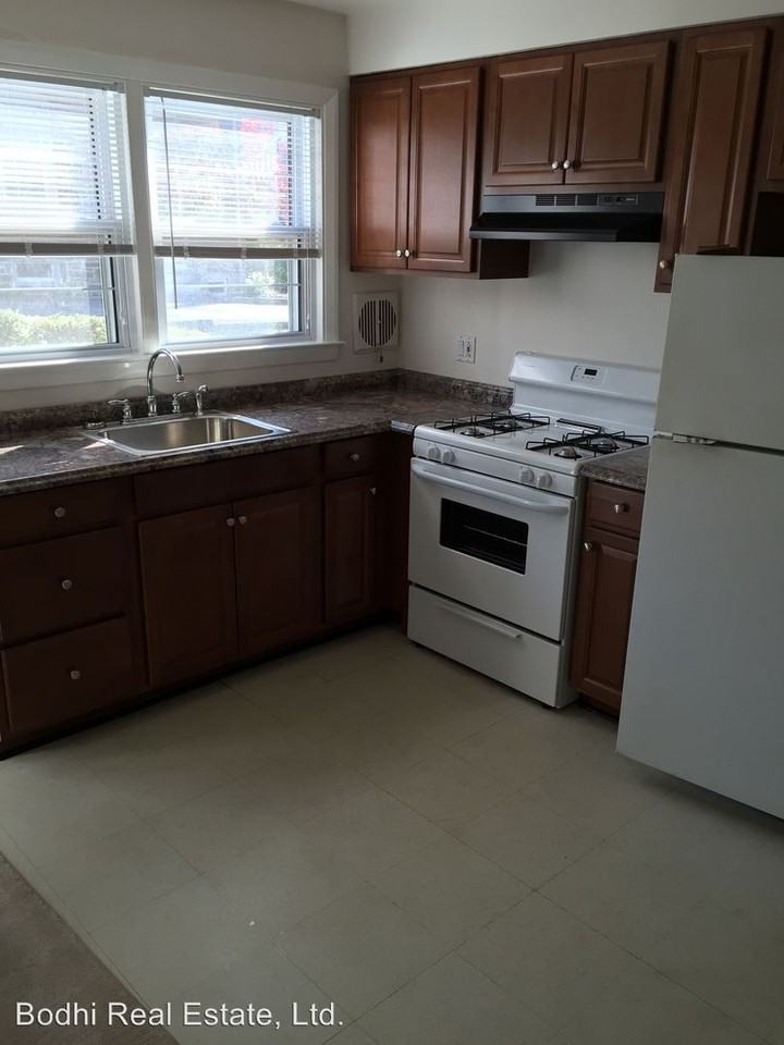 345 E County Line Rd - Photo 3 of 13