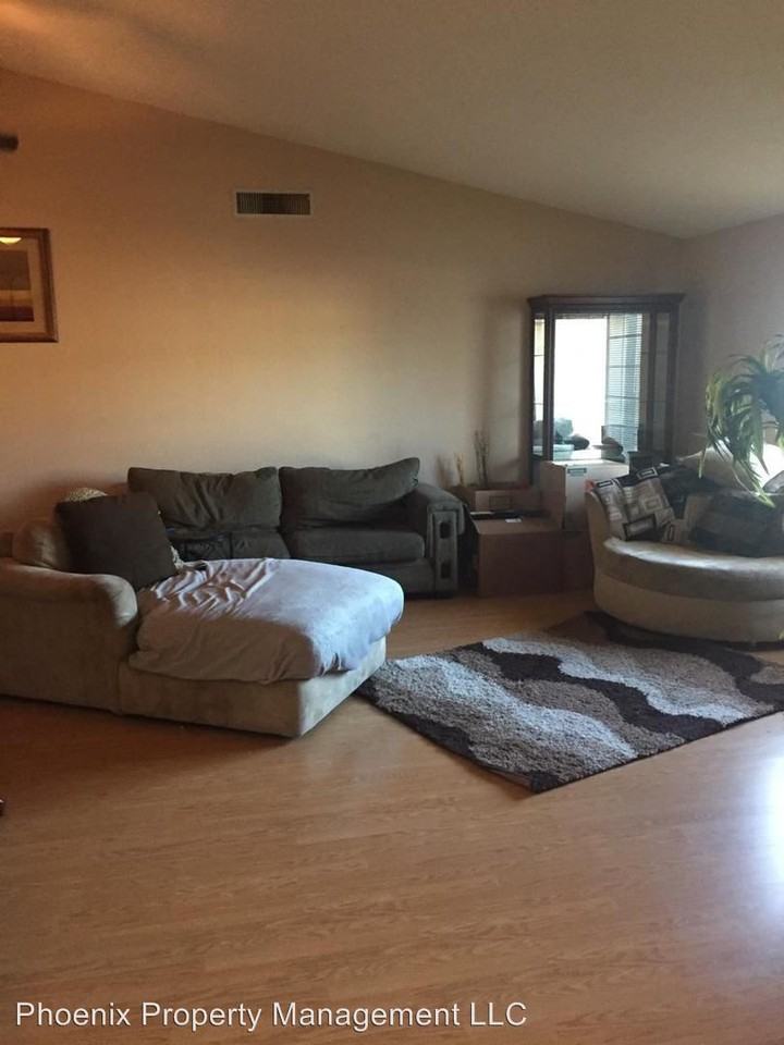 11230 N 60th Dr - Photo 3 of 11