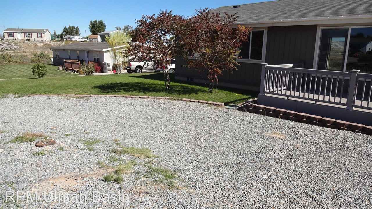 5137 3150 E St - Photo 2 of 20