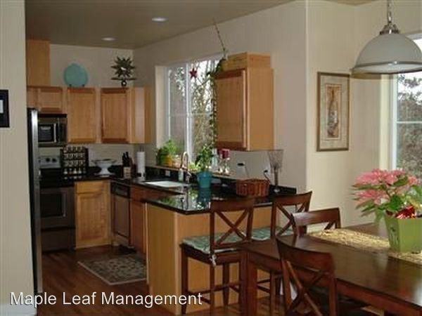 5815 212th Pl SW - Photo 2 of 11