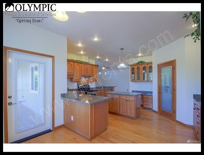 13305 Erskine Rd SW - Photo 3 of 17