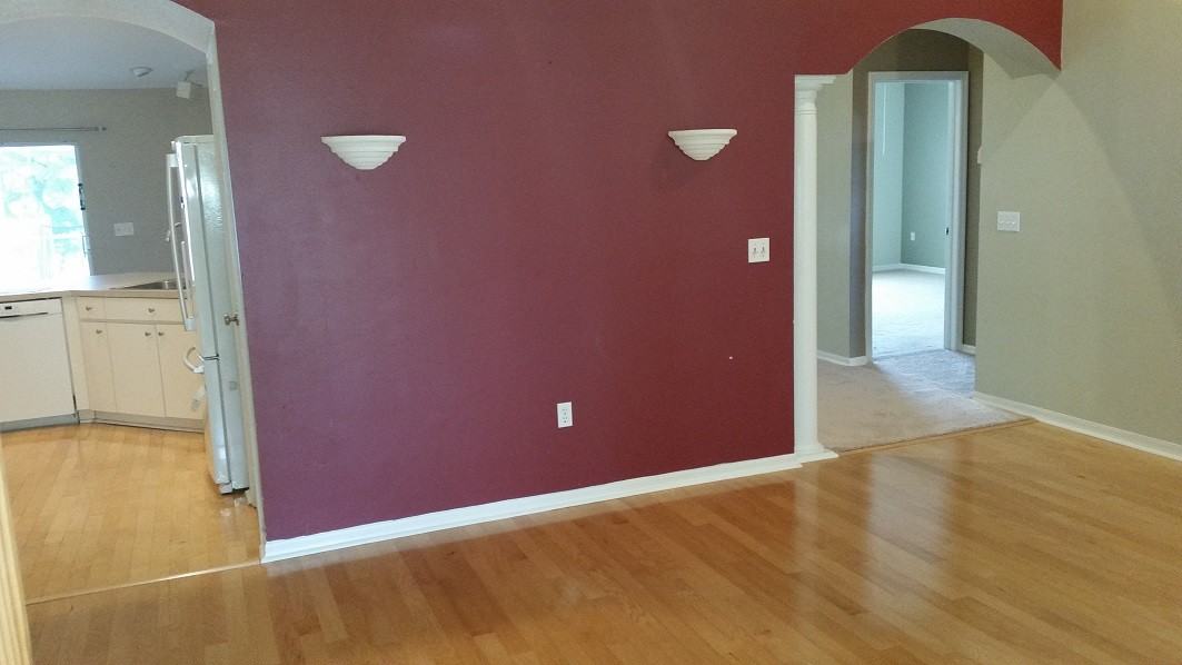 2909 Folklore Dr - Photo 3 of 16