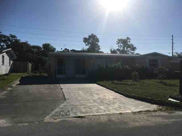 12702 College Hill Dr - Photo 2 of 10