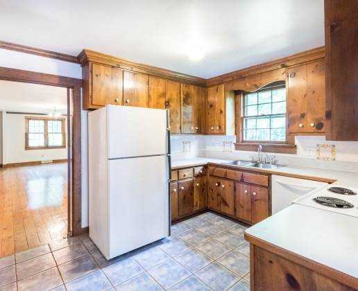 4814 Leonard Pkwy - Photo 2 of 9