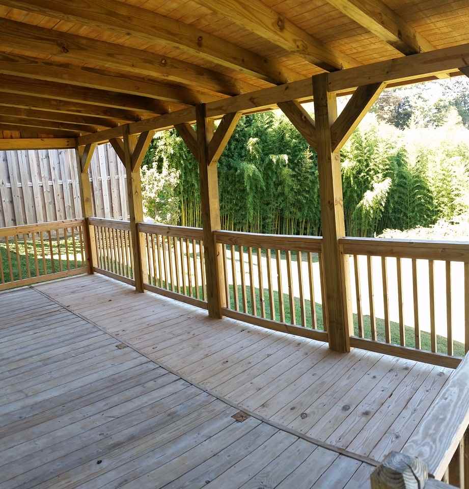 1553 Newfound Rd - Photo 2 of 17