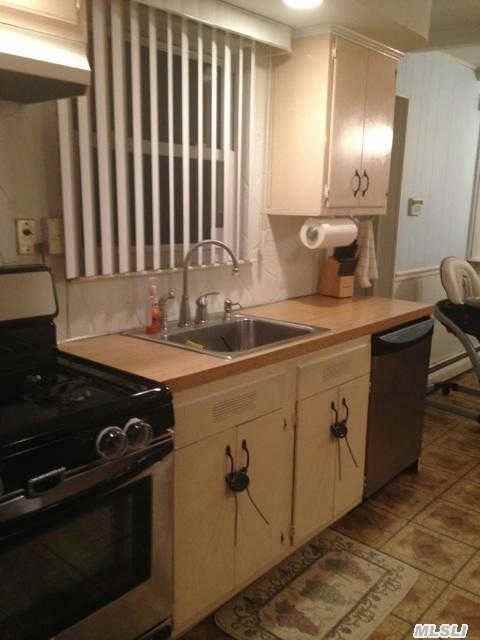 800 Freedom St - Photo 3 of 9