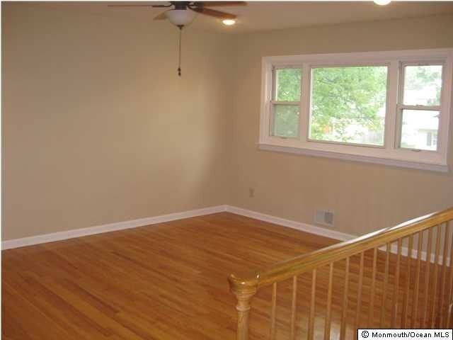 8 Magnolia Ave - Photo 2 of 12