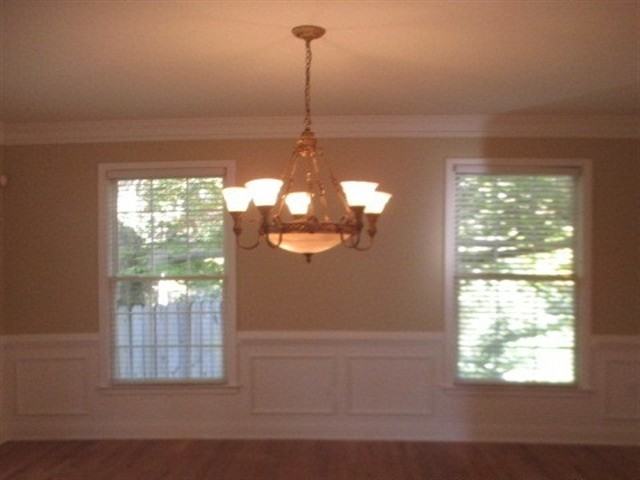 1450 Sylvan Cir NE - Photo 3 of 3