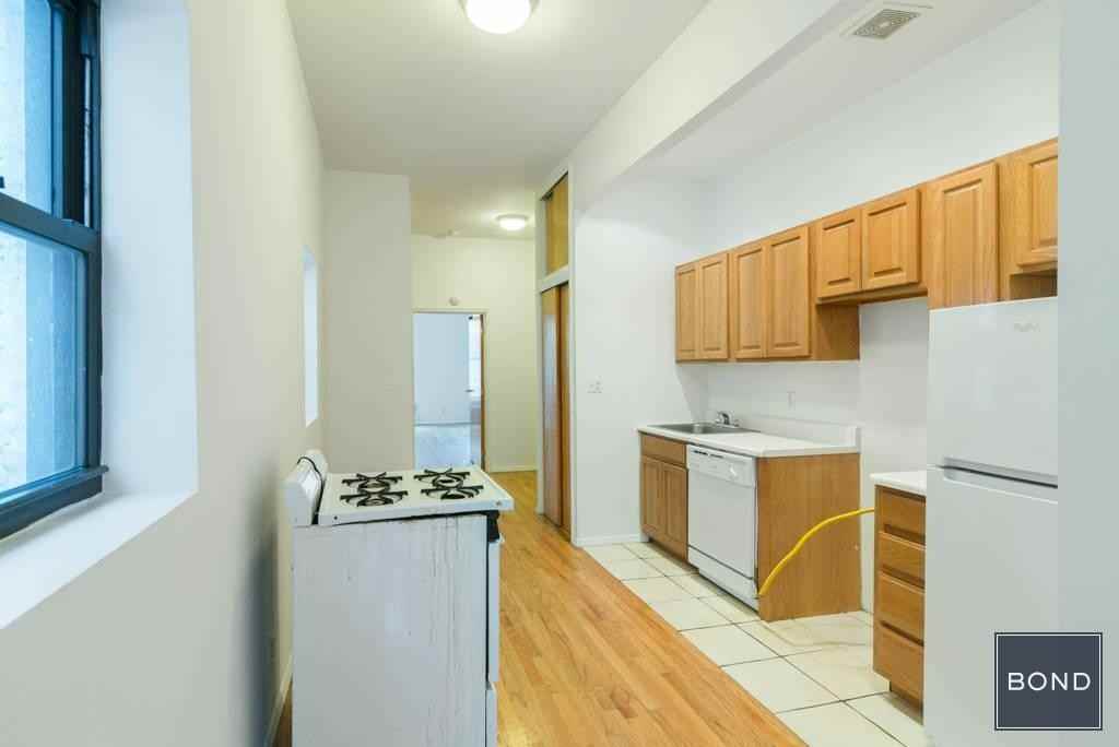 Lexington Ave & E 90th St ##ts