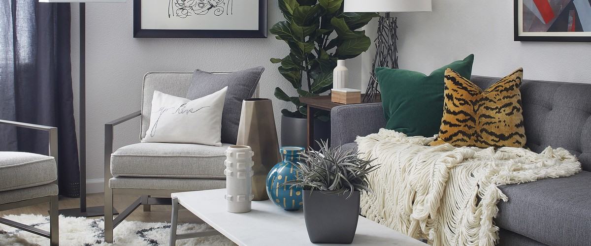 LINQ - Photo 2 of 11