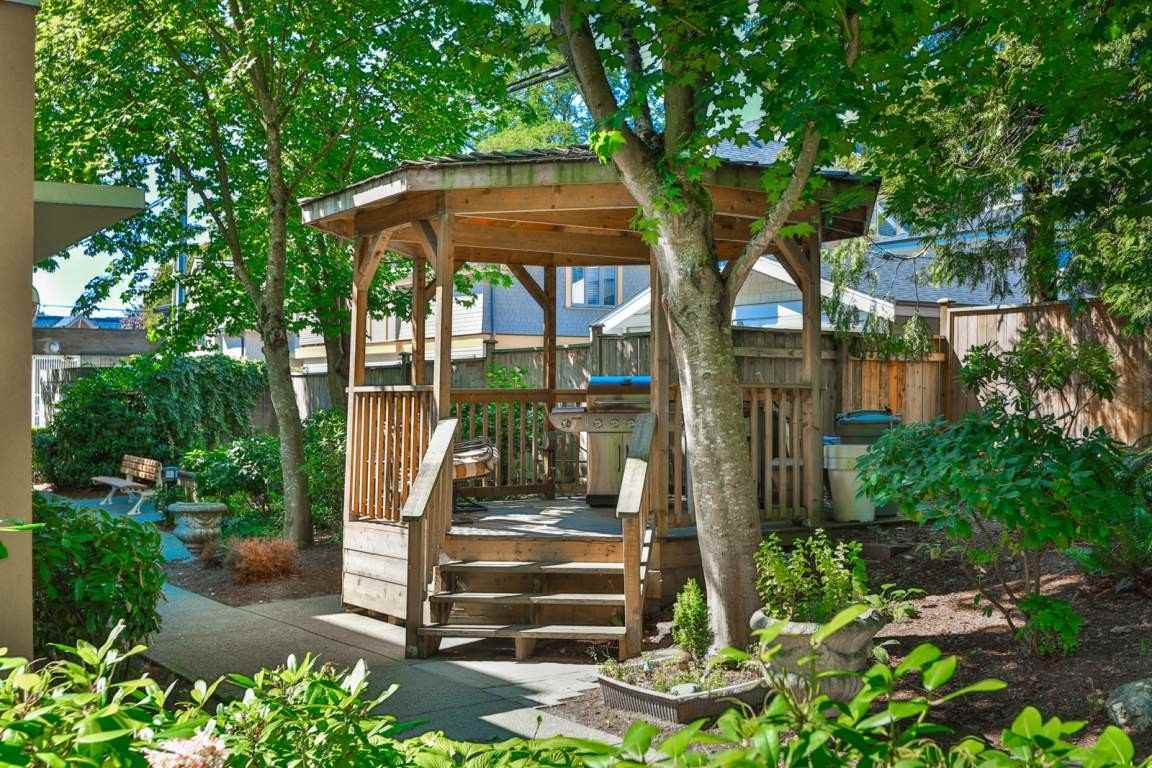 Larchway Gardens - Photo 2 of 24