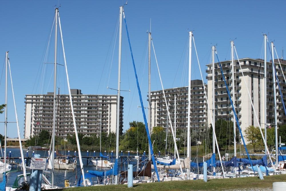Marina Park Place Apartments 1275 Sandy Ln, Sarnia, ON N7V Zumper