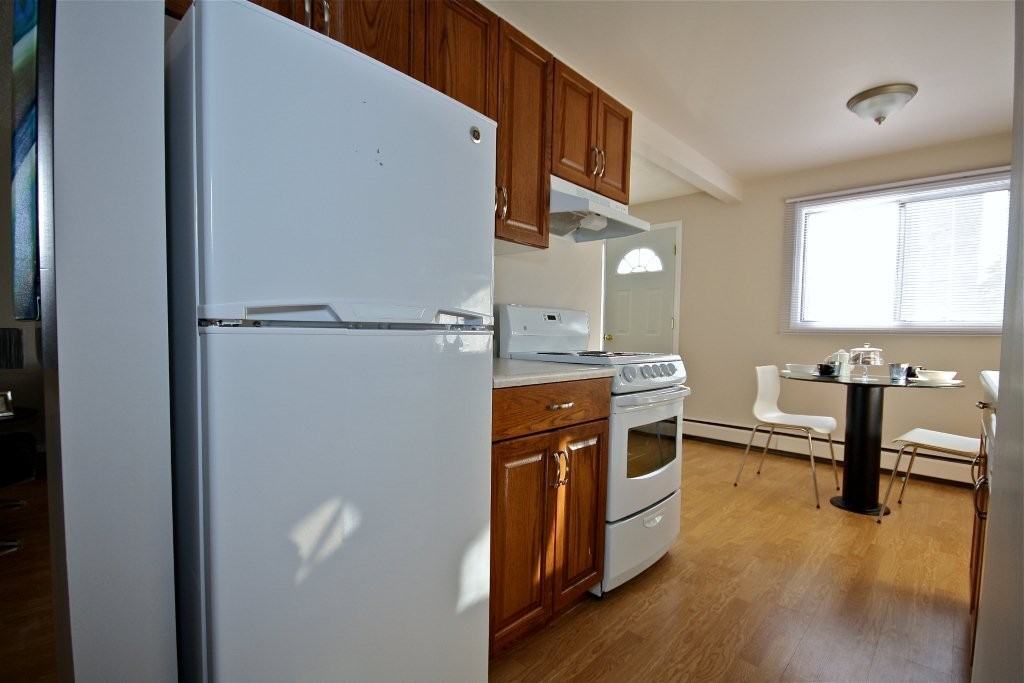 Forest Heights Apartments 10935 83 St NW, Edmonton, AB T5H 1M2 Zumper