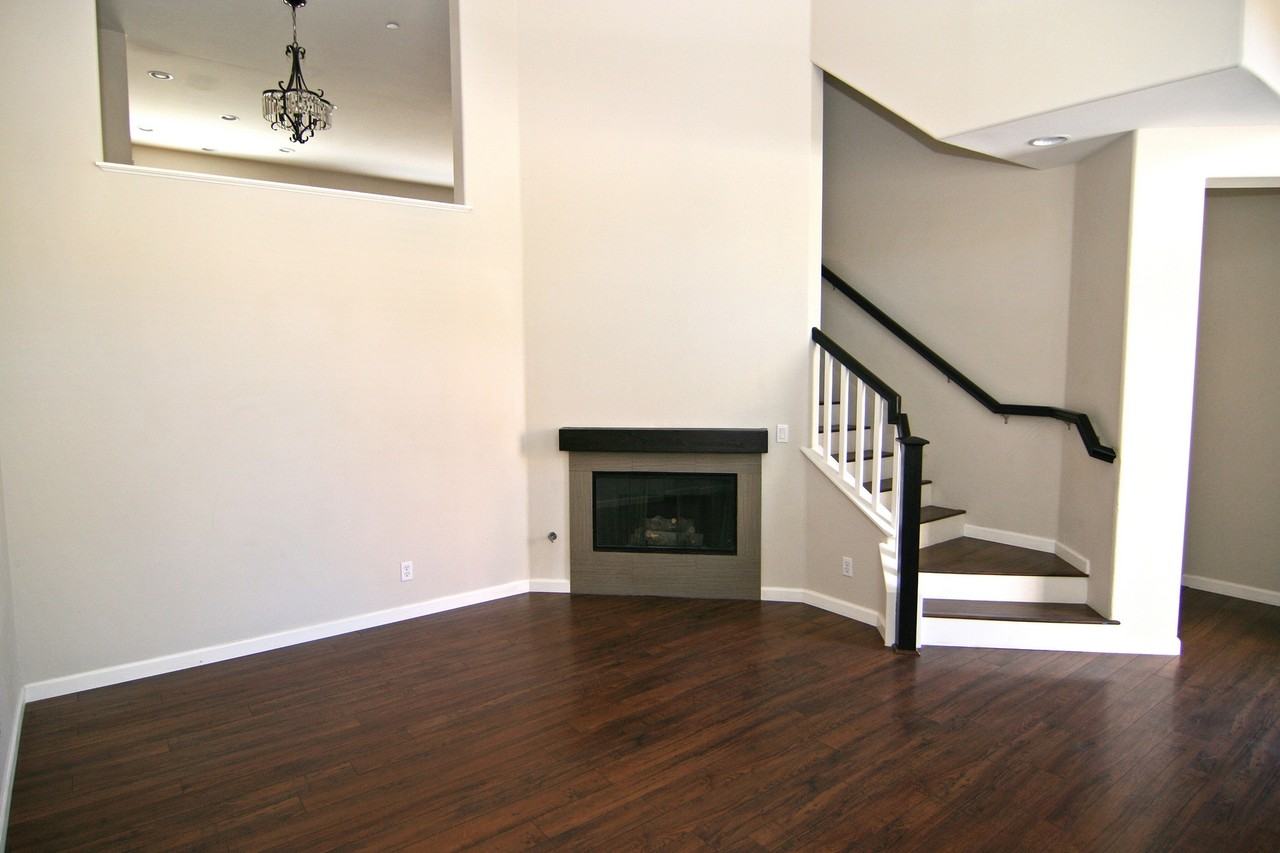 604 McKenna St - Photo 2 of 11