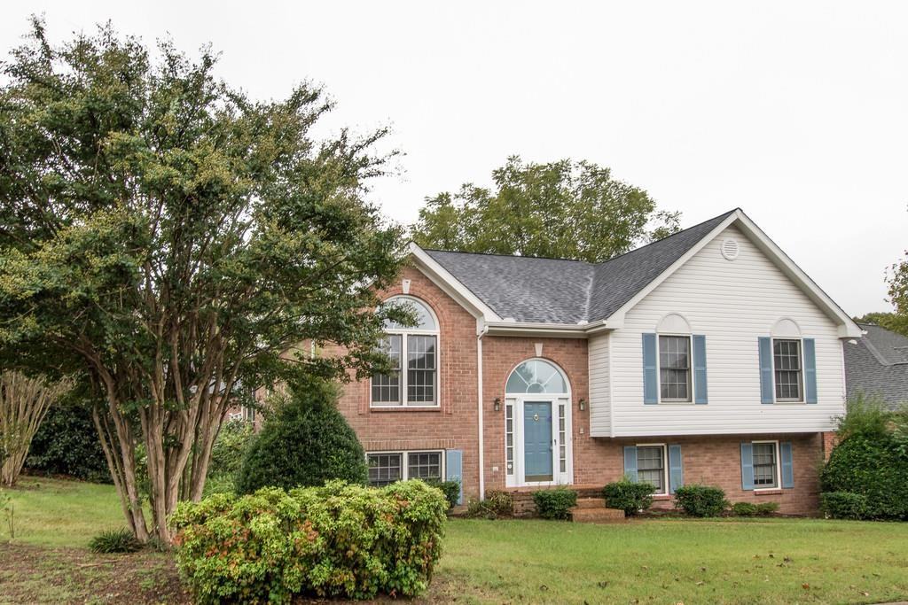 3489 Harborwood Cir - Photo 3 of 25