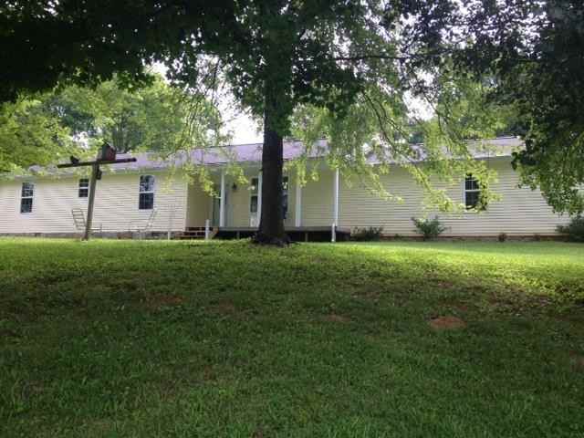 186 Bugg Hollow Rd - Photo 2 of 20