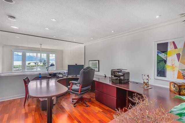 47 BEACH DR - Photo 3 of 16