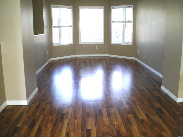 4438 57 Ave - Photo 3 of 34