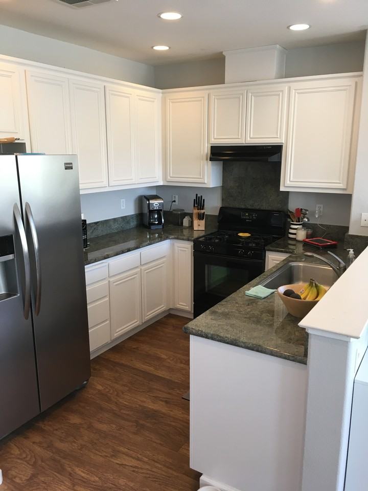 257 Lighthouse Dr - Photo 3 of 17