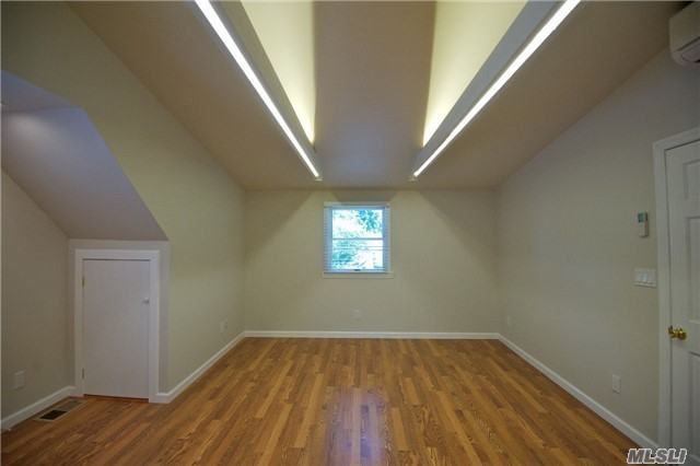 192 Dickinson Ave - Photo 2 of 7